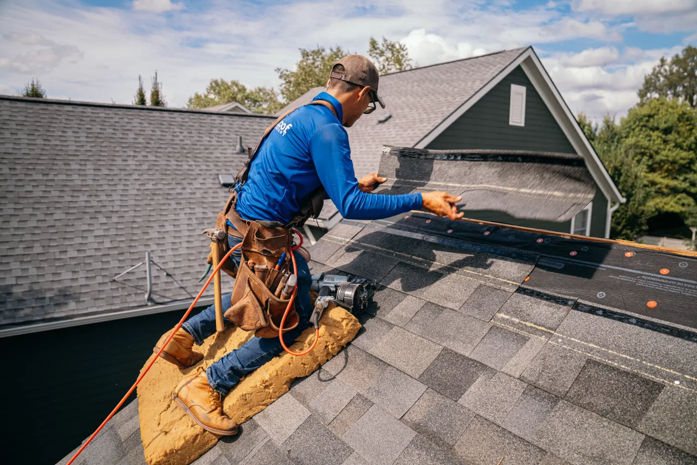 Manufacturer-certified roof installation in Shelburn